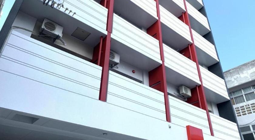 فندق مستر كينجو لينك إن كوم ناها ناهَ المظهر الخارجي الصورة